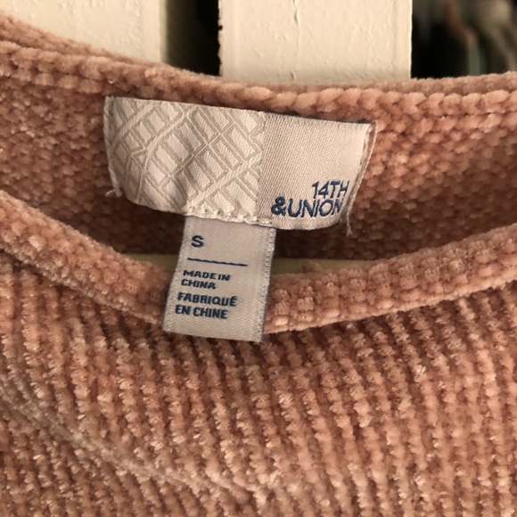 Sweater - Picture 2 of 2